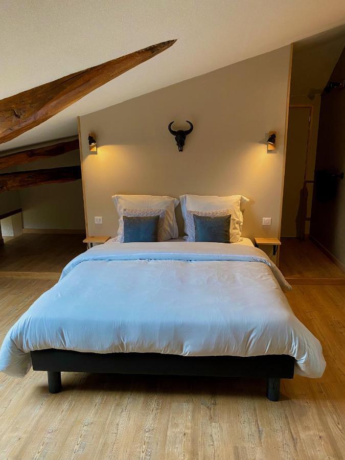 Le Petit Bleu Chambre D'Hotes Bourg-de-Visa ภายนอก รูปภาพ
